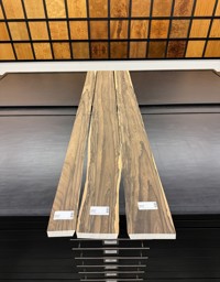 View pictures for Ziricote log 7000079.